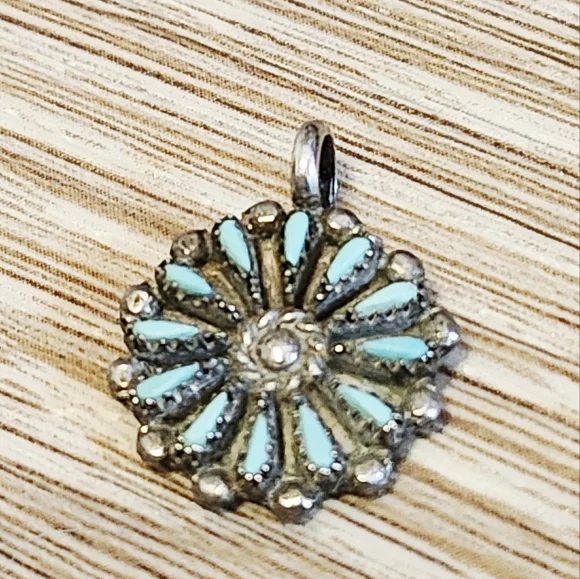 1960s Vintage Petit Point Turquoise Flower Cluster Sterling Silver Tiny Pendant